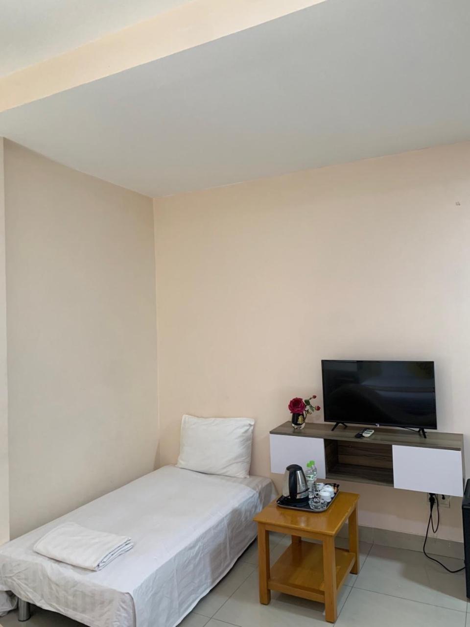 Ha Long Hotel Thu Duc Hcmc 호치민 외부 사진